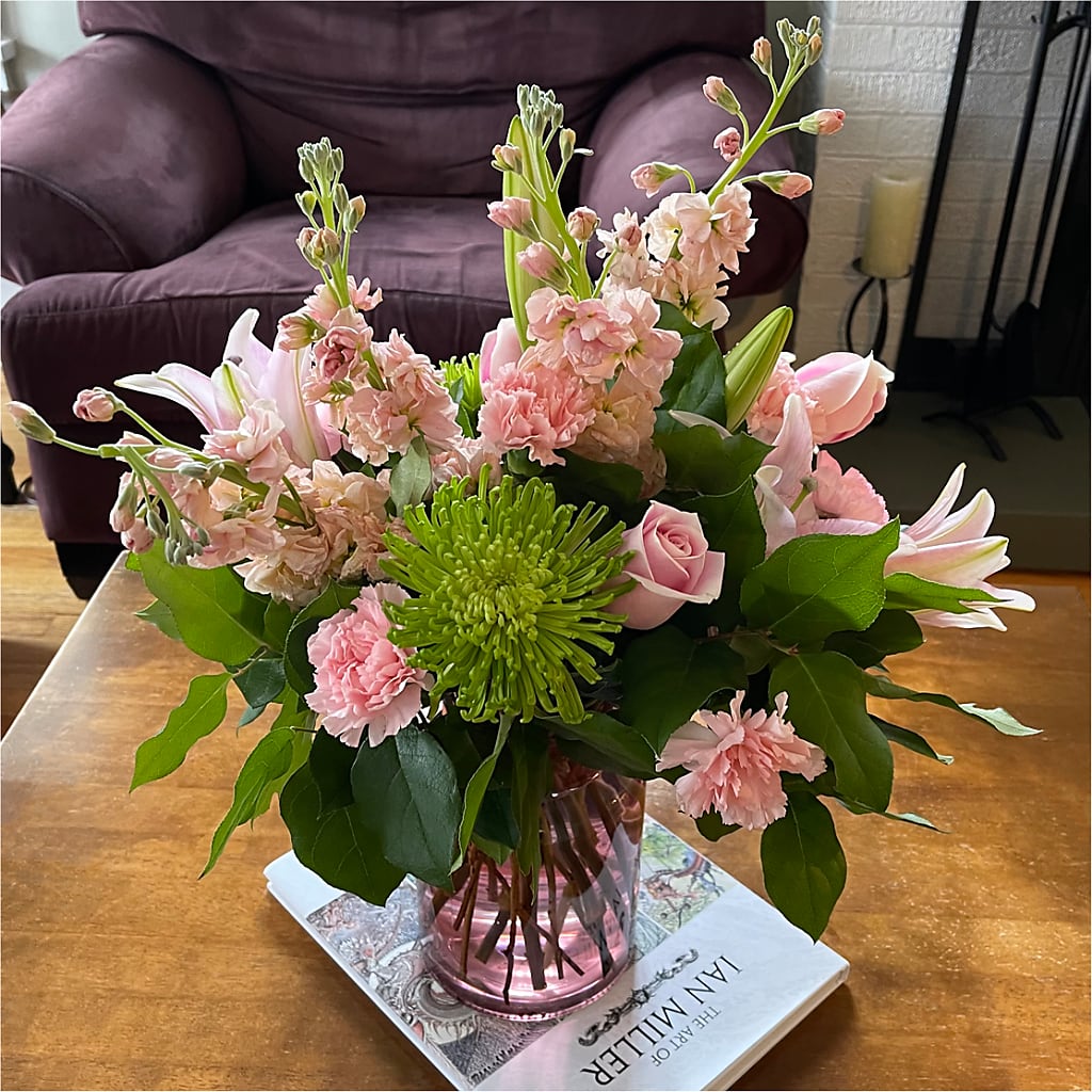 Pretty in Pink Bouquet – Sahotra Floral Company Llc, Albuquerque NM