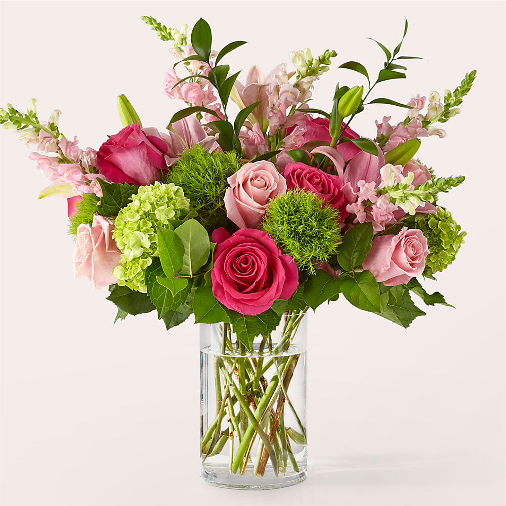 Fit for a Queen Luxury Bouquet – Sahotra Floral Company Llc, Albuquerque NM
